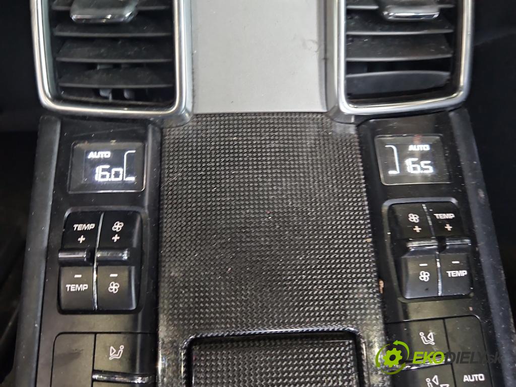 Porsche Panamera I 970 2009-2016 3.0 v6 420 hp automatic 309 kW 2997 cm3 5- panel kúrenia 97065350350
