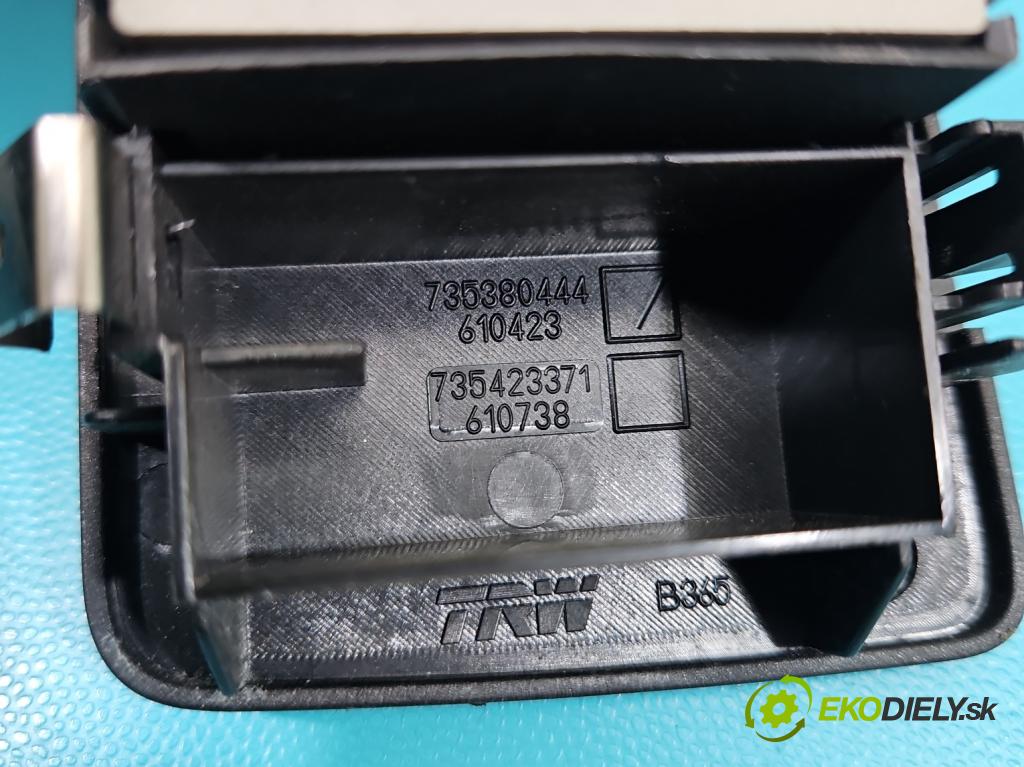 Fiat Punto Grande 1.4 8V 77 HP manual 57 kW 1368 cm3 5- prepínač okien spätných zrkadiel 735380444