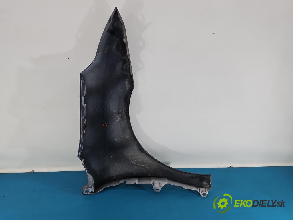 Citroen C4 I 2004-2011 1.6 16v 109 HP manual 80 kW 1587 cm3 5- blatník predné ľavý  (Blatník predný ľavý)