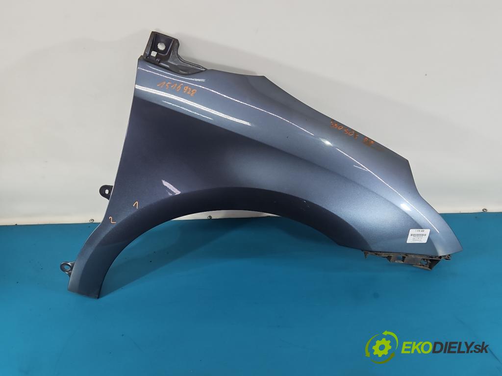 Citroen C4 I 2004-2011 1.6 16v 109 HP manual 80 kW 1587 cm3 5- blatník predné pravý  (Kľučka dverí ostatné)