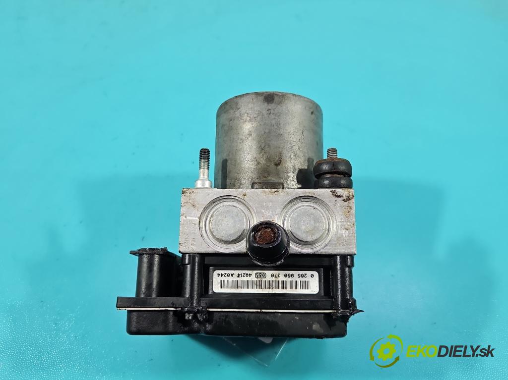 Citroen C4 I 2004-2011 1.6 16v 109 HP manual 80 kW 1587 cm3 5- čerpadlo abs 0265234144 (Pumpa ABS)