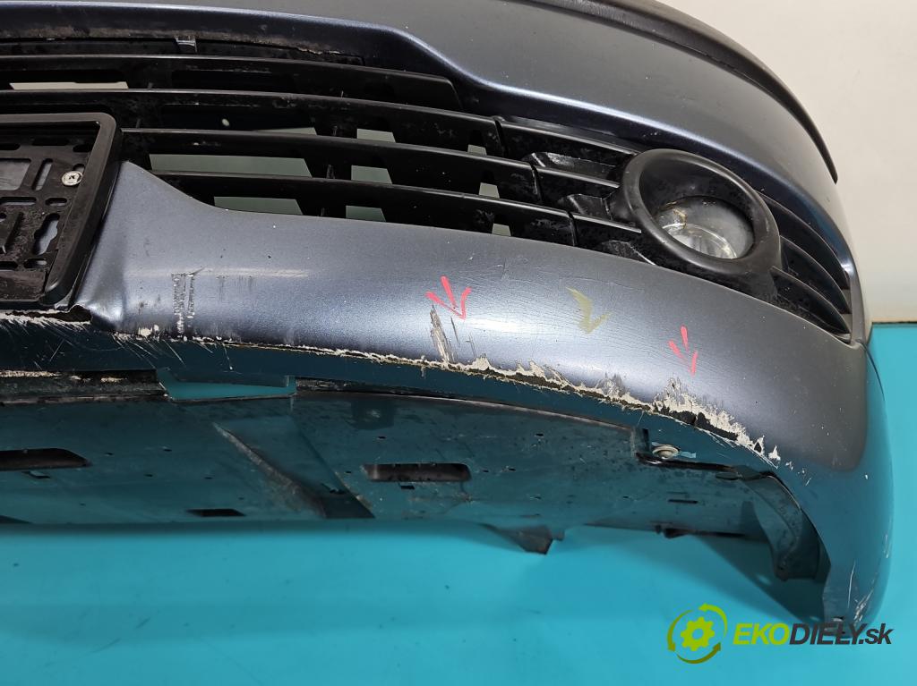 Citroen C4 I 2004-2011 1.6 16v 109 hp manual 80 kW 1587 cm3 5- nárazník přední  (Klika dveří ostatní)