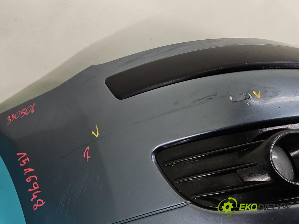 Citroen C4 I 2004-2011 1.6 16v 109 hp manual 80 kW 1587 cm3 5- nárazník přední  (Klika dveří ostatní)