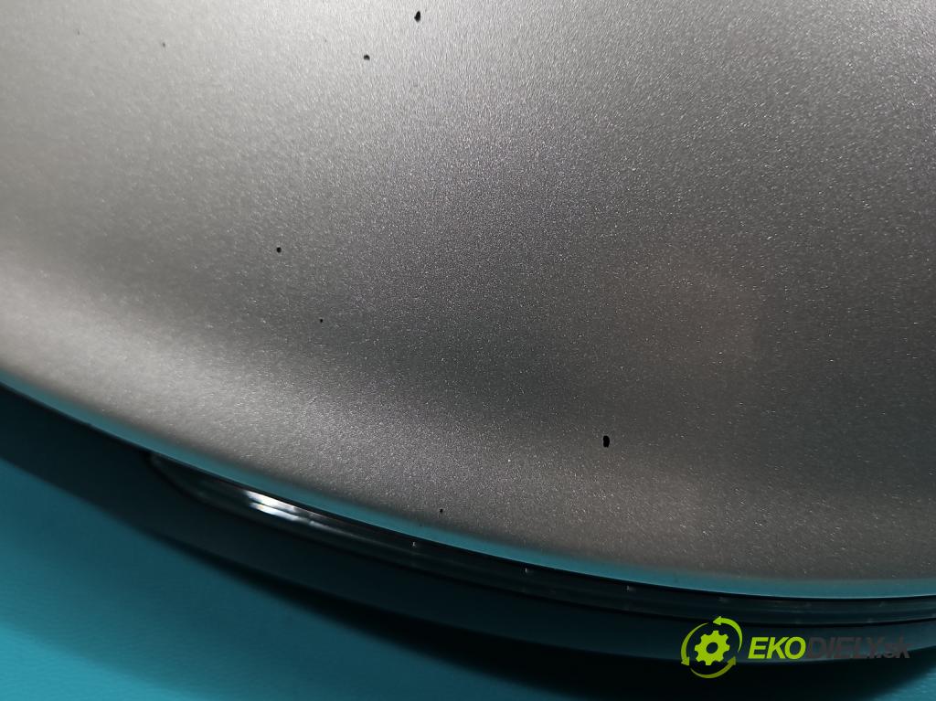 Audi Q5 2008-2016 3.0 tfsi: 272 hp automatic 200 kW 2995 cm3 5- zpětné zrcátko levé  (Klika dveří ostatní)