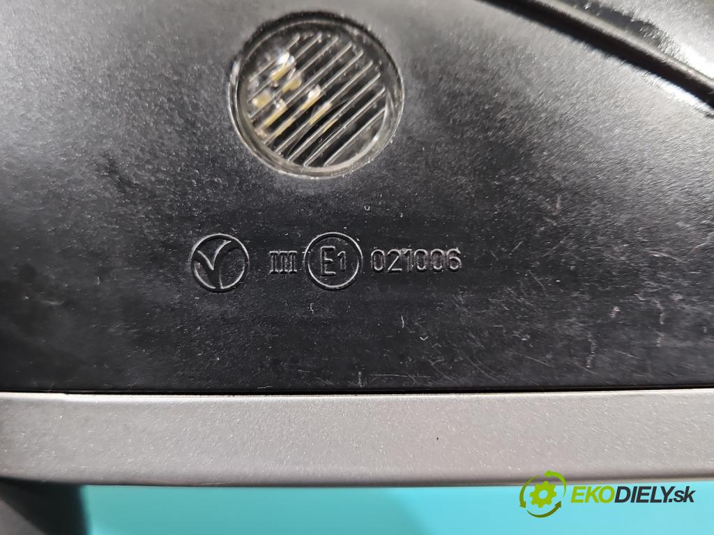 Audi Q5 2008-2016 3.0 tfsi: 272 hp automatic 200 kW 2995 cm3 5- zpětné zrcátko levé  (Klika dveří ostatní)