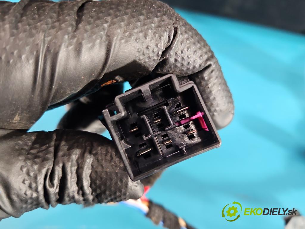 Audi Q5 2008-2016 3.0 tfsi: 272 hp automatic 200 kW 2995 cm3 5- Střešní okno:  (Sklo karoserie)