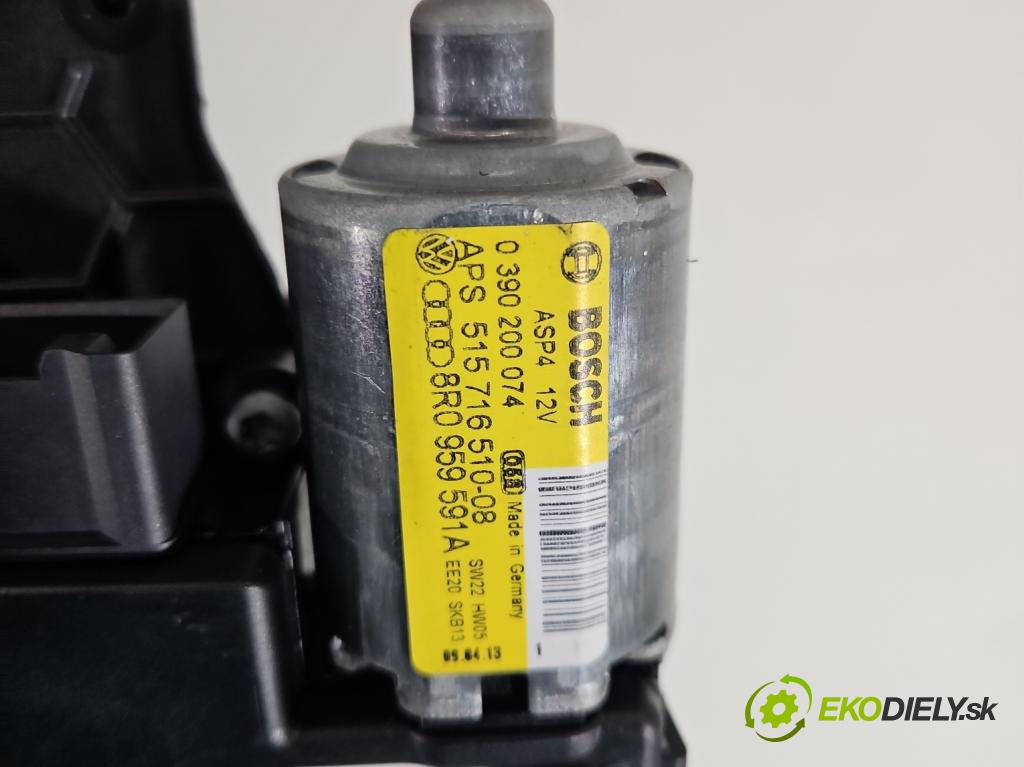 Audi Q5 2008-2016 3.0 tfsi: 272 hp automatic 200 kW 2995 cm3 5- Střešní okno:  (Sklo karoserie)