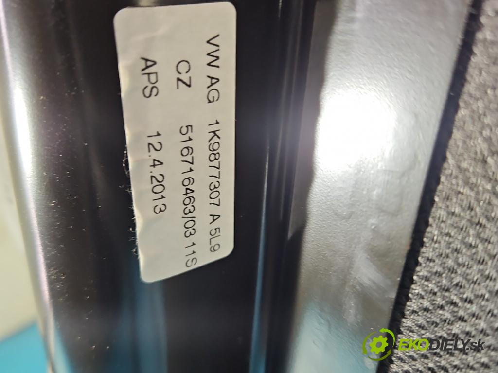 Audi Q5 2008-2016 3.0 tfsi: 272 hp automatic 200 kW 2995 cm3 5- Střešní okno:  (Sklo karoserie)