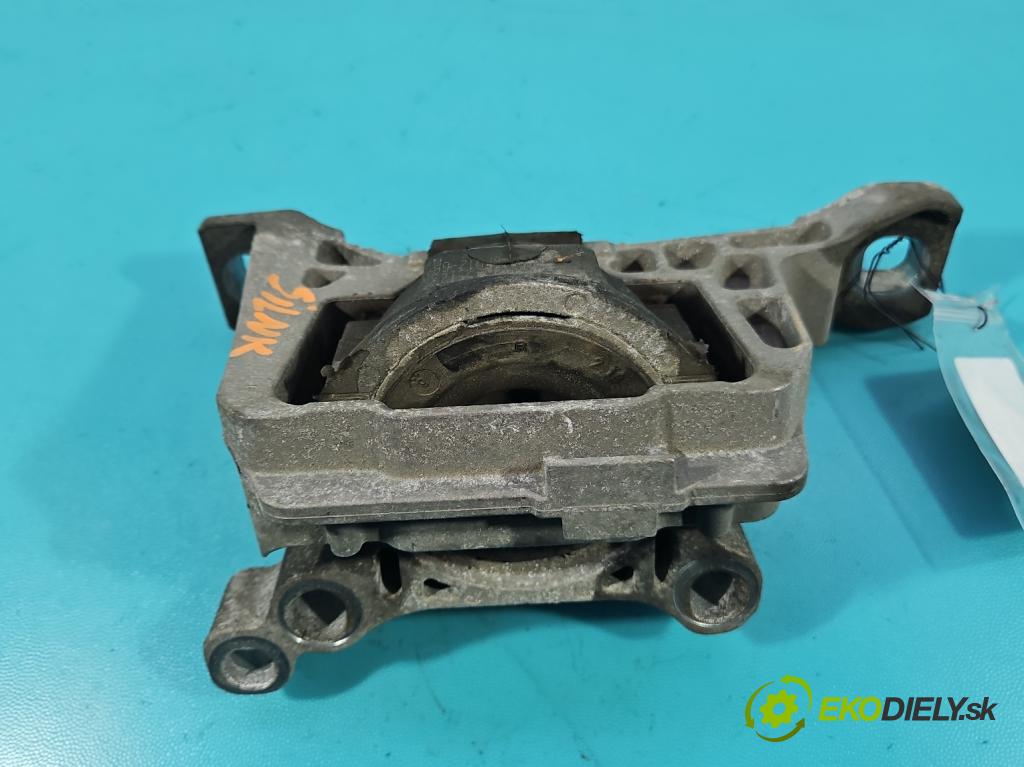 Ford Kuga Mk2 2013-2019 1.5 120 hp manual 88.3 kW 1498 cm3 5- Polštář: motoru  (Držák motoru)