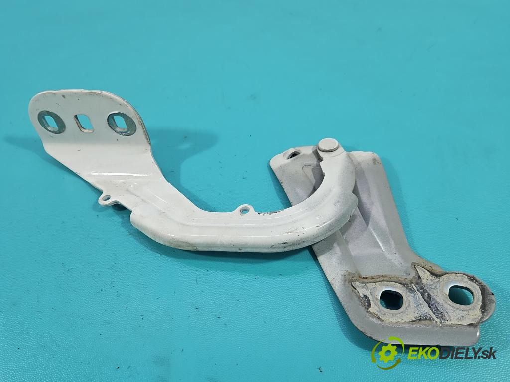 Ford Kuga Mk2 2013-2019 1.5 120 hp manual 88.3 kW 1498 cm3 5- Závěs: kapoty komplet BM51-A16800-AD