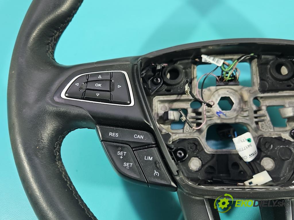 Ford Kuga Mk2 2013-2019 1.5 120 HP manual 88.3 kW 1498 cm3 5- volant  (Volant)