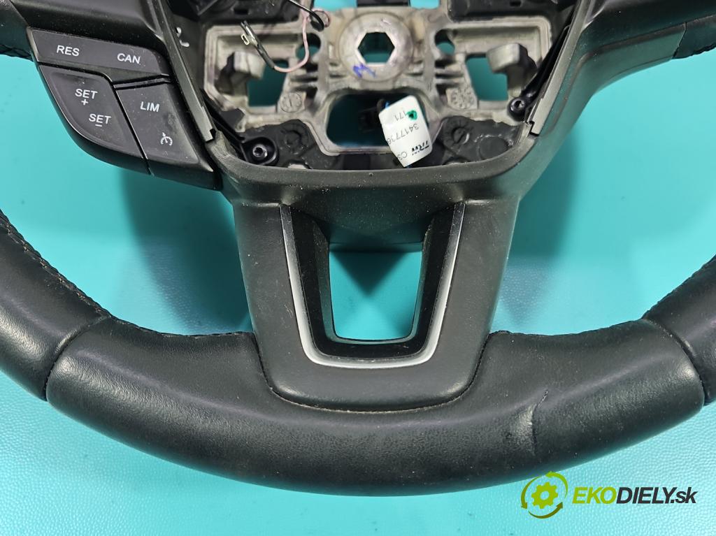 Ford Kuga Mk2 2013-2019 1.5 120 HP manual 88.3 kW 1498 cm3 5- volant  (Volant)