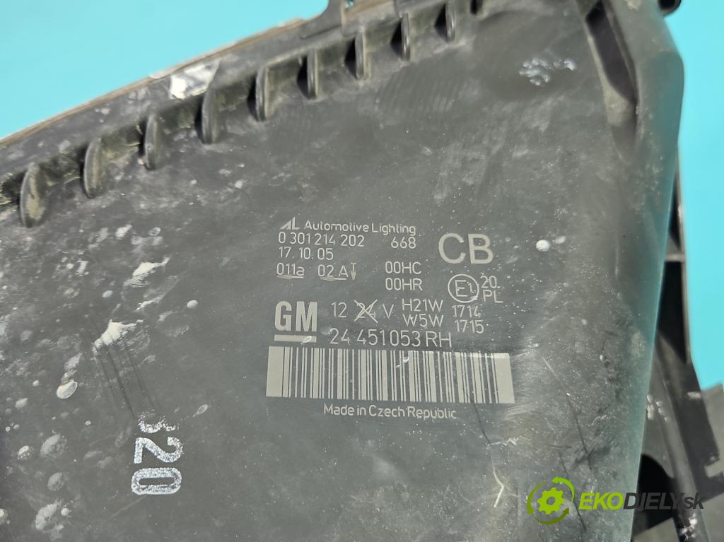 Opel Zafira B 2005-2014 1.9 cdti 101 HP manual 74 kW 1910 cm3 5- Reflektor: pravý  (Svetlo predné pravé)