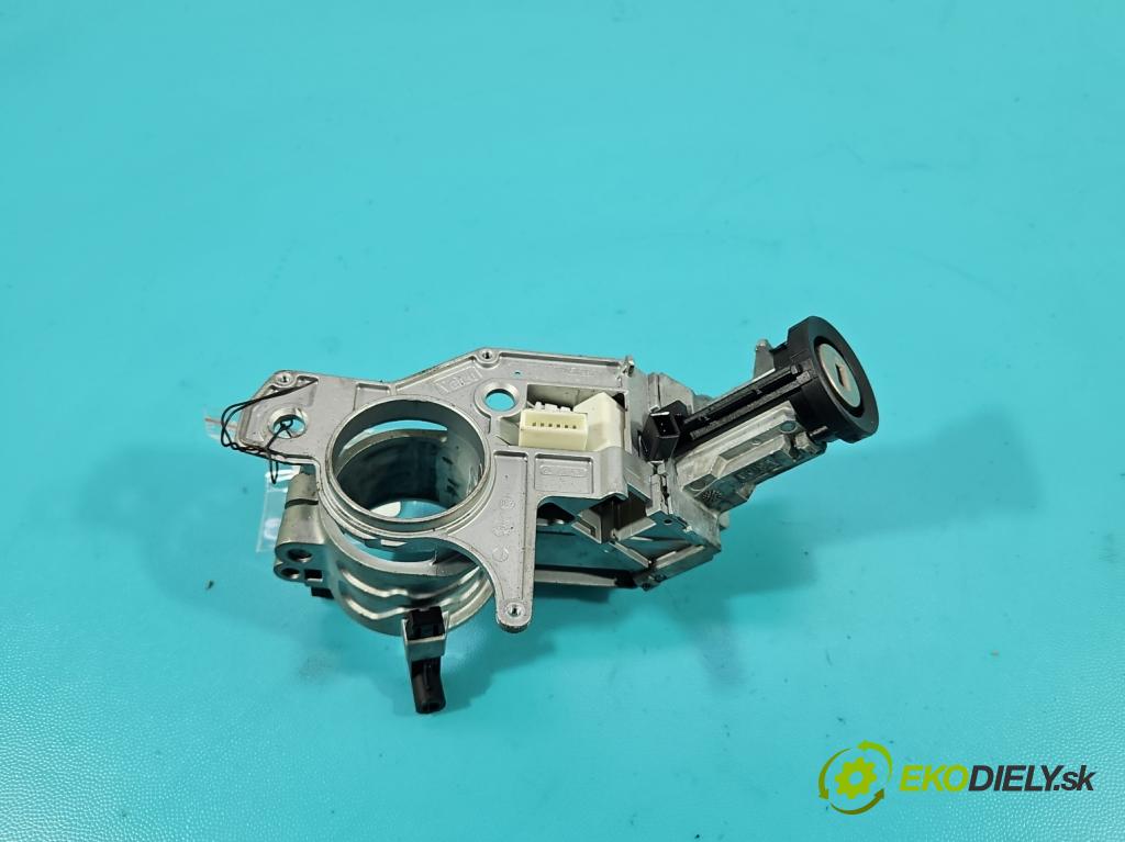 Opel Zafira B 2005-2014 1.9 cdti 101 HP manual 74 kW 1910 cm3 5- Spínačka  (Spínacia skrinka)