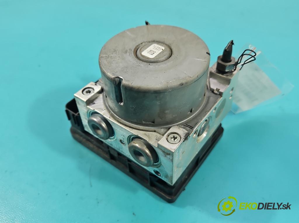 Ford Kuga Mk2 2013-2019 1.5 120 HP manual 88.3 kW 1498 cm3 5- čerpadlo abs GV61-2C405-CJ (Pumpa ABS)