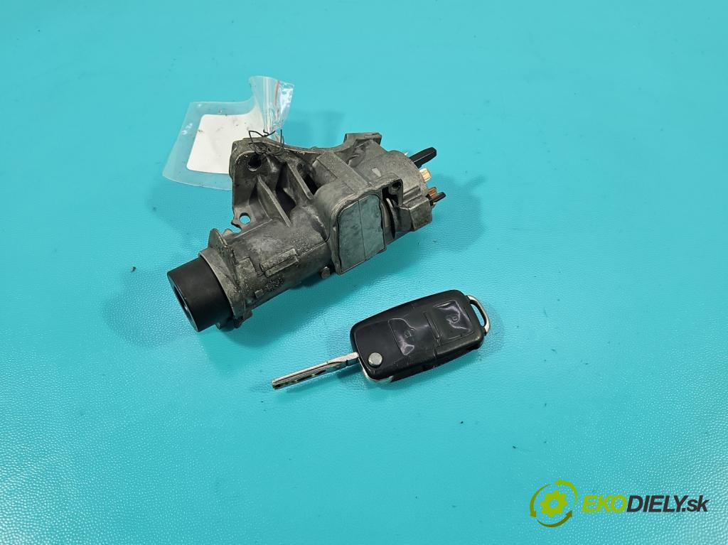 Vw Golf IV 1997-2003 1.9 tdi 101 HP manual 74 kW 1896 cm3 5- Spínačka 4B0905851C (Spínacia skrinka)