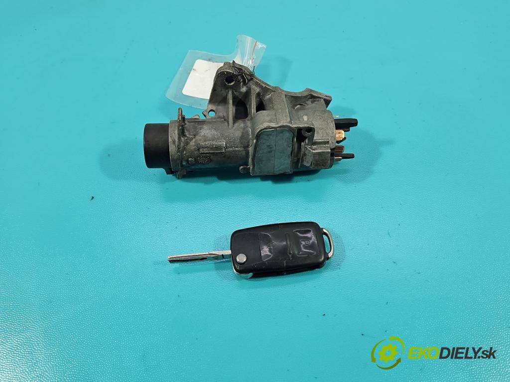 Vw Golf IV 1997-2003 1.9 tdi 101 HP manual 74 kW 1896 cm3 5- Spínačka 4B0905851C (Spínacia skrinka)