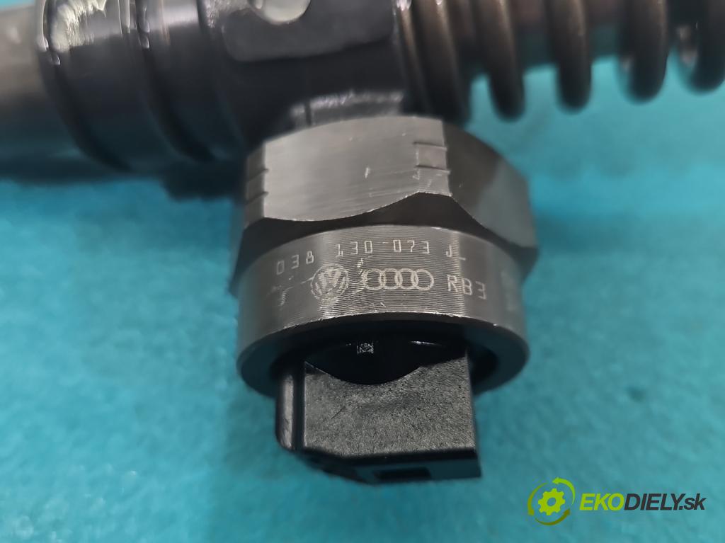 Vw Golf IV 1997-2003 1.9 tdi 101 HP manual 74 kW 1896 cm3 5- vstrekovacie čerpadlo 0414720015 (Vstrekovač paliva)