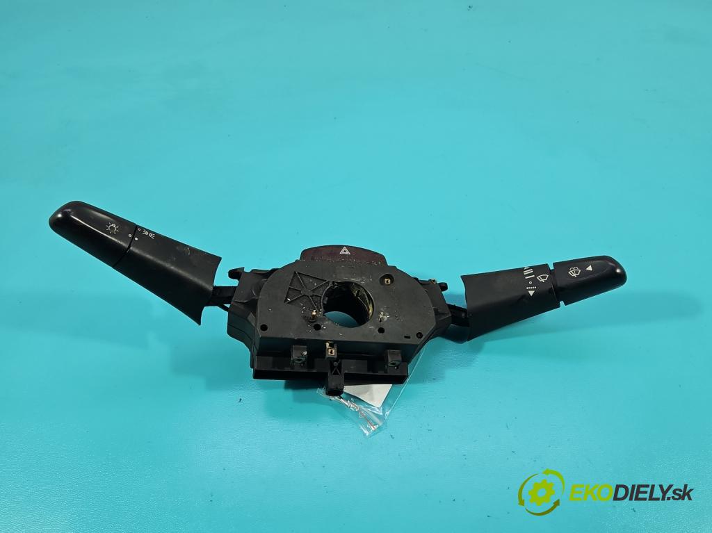 Mercedes Vito W638 1996-2003 2.0b 129 hp manual 95 kW 1998 cm3 3- Přepínač sdružený  (Páčky pod volantem)