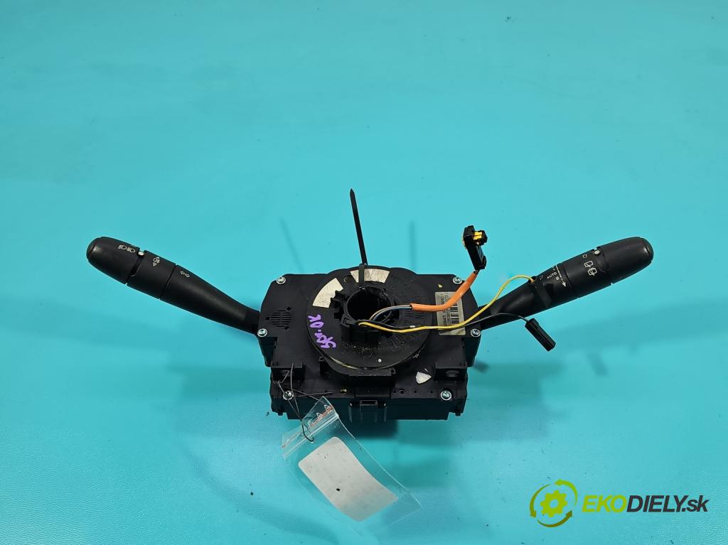 Citroen C3 I 2002-2009 1.1 8v 60 HP manual 44,1 kW 1124 cm3 5- prepínač komplex: 96491650XT (Prepínacie páčky pod volantom)