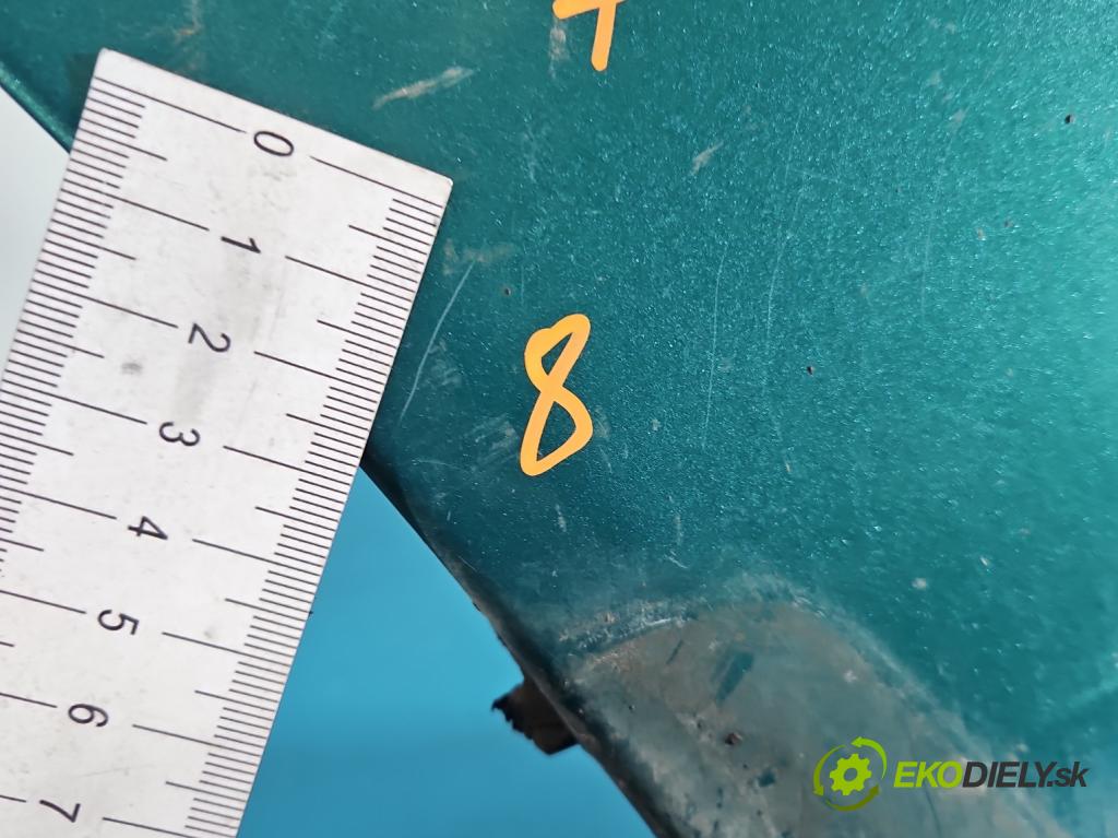 Toyota Corolla E11 1997-2002 1.4 16v 86 hp manual 63 kW 1331 cm3 3- blatnik přední levý  (Levý přední blatník)