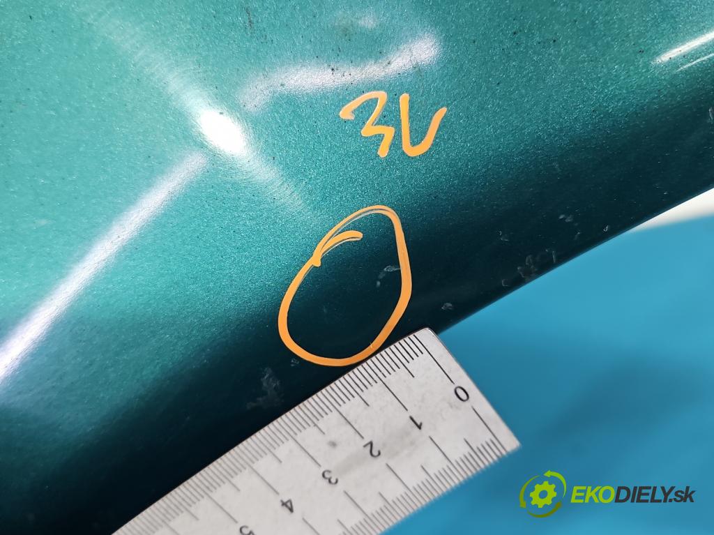 Toyota Corolla E11 1997-2002 1.4 16v 86 hp manual 63 kW 1331 cm3 3- blatnik přední levý  (Levý přední blatník)