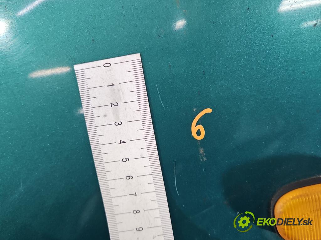 Toyota Corolla E11 1997-2002 1.4 16v 86 hp manual 63 kW 1331 cm3 3- blatnik přední levý  (Levý přední blatník)