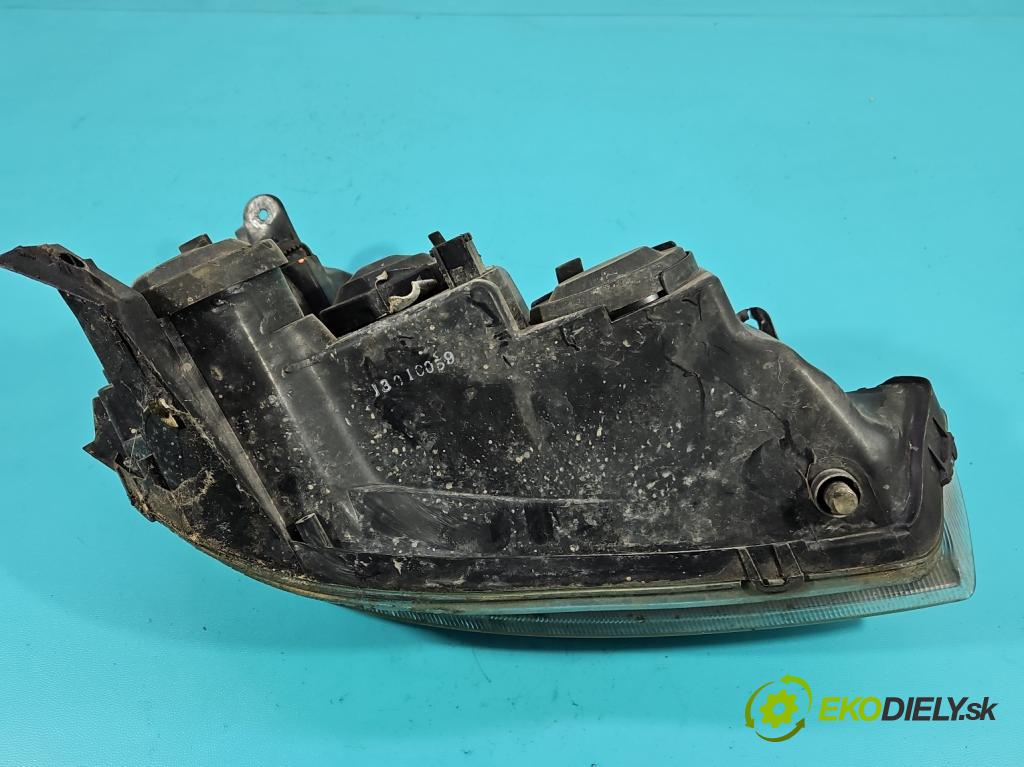Opel Corsa C 2000-2006 1.0 12V 58 HP manual 43 kW 973 cm3 5- Reflektor: ľavý  (Kľučka dverí ostatné)