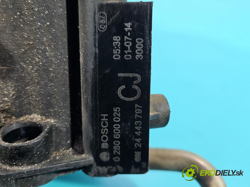 Opel Corsa C 2000-2006 1.0 12V 58 hp manual 43 kW 973 cm3 5- potrubí sací 0280600025 (Sací potrubí)