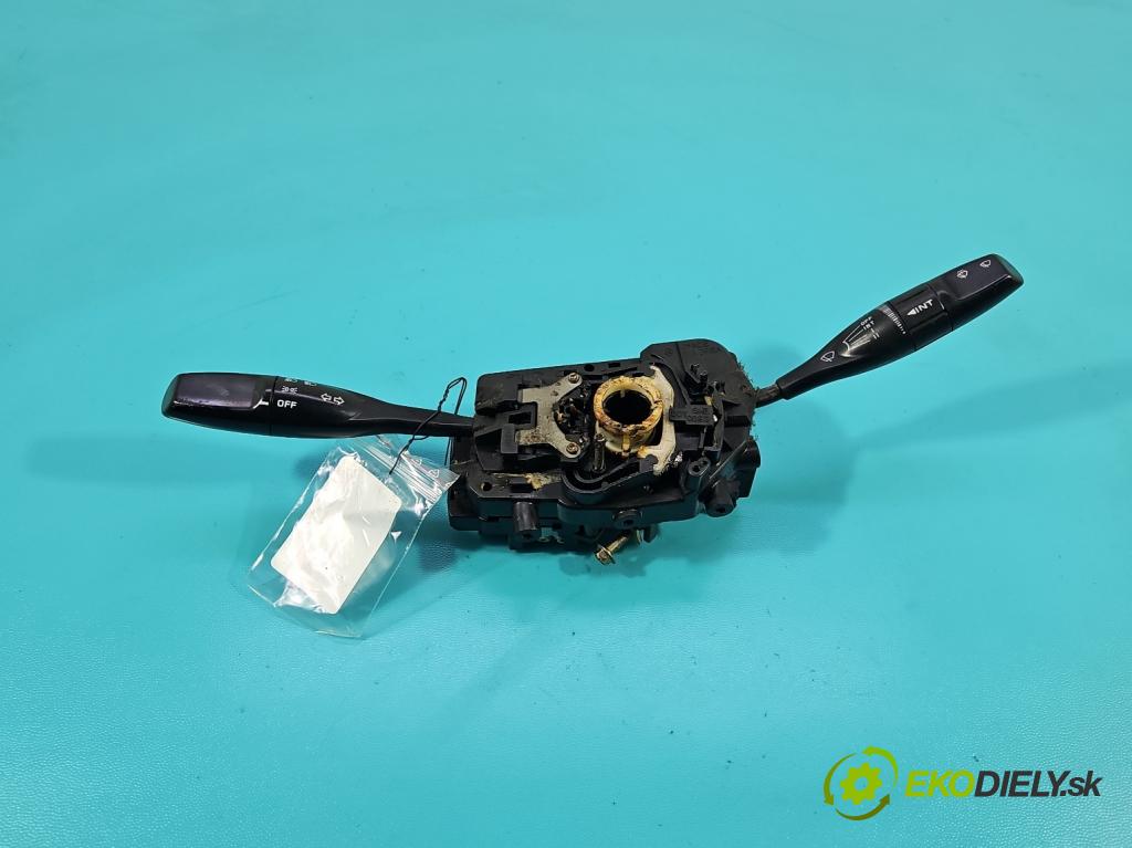 Kia Sportage I 1993-2002 2.0b 95 hp manual 70 kW 1998 cm3 5- Přepínač sdružený 464311-1000 (Páčky pod volantem)