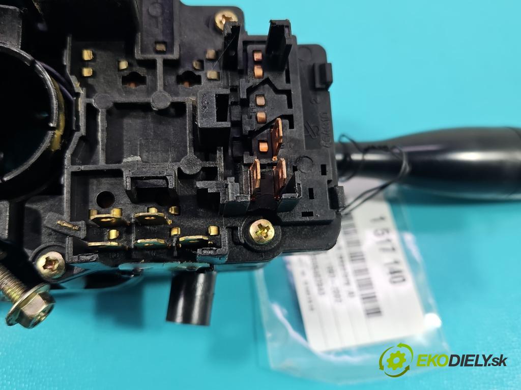 Kia Sportage I 1993-2002 2.0b 95 hp manual 70 kW 1998 cm3 5- Přepínač sdružený 464311-1000 (Páčky pod volantem)