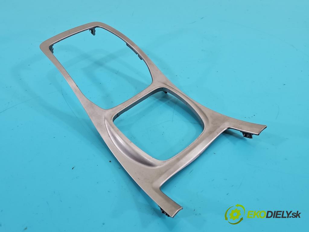 Ford Galaxy Mk2 2006-2015 2.0 TDCI 140 hp manual 103 kW 1999 cm3 5- lišta ozdobná interiéry: