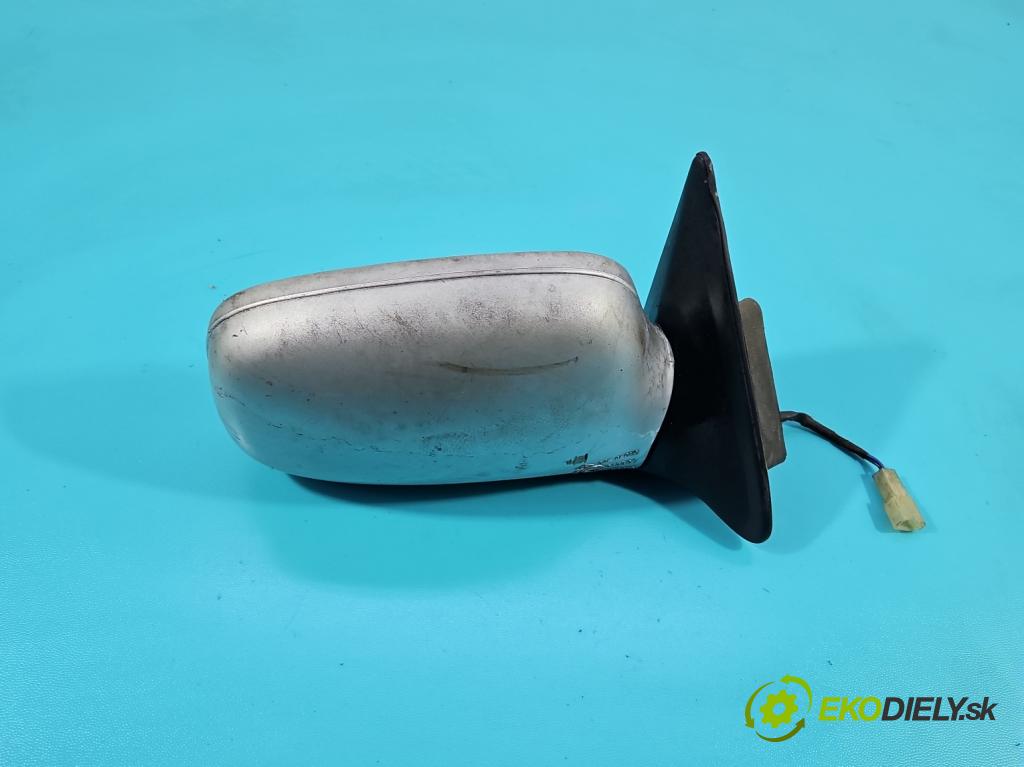 Kia Sportage I 1993-2002 2.0b 95 hp manual 70 kW 1998 cm3 5- zpětné zrcátko pravé  (Klika dveří ostatní)