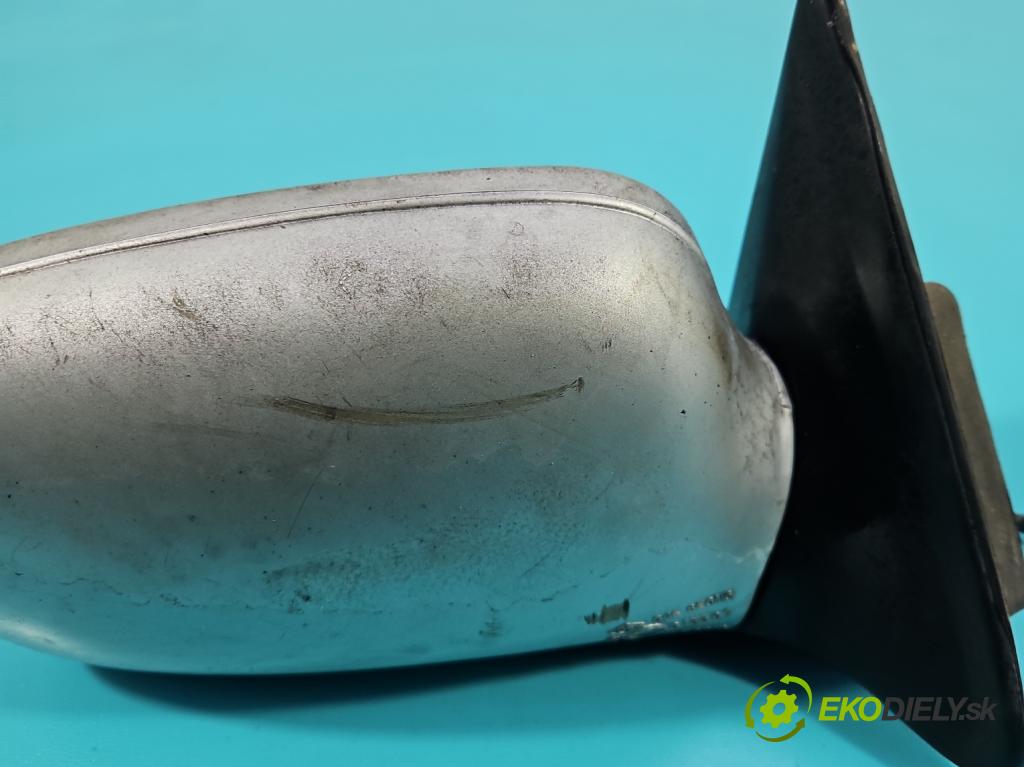 Kia Sportage I 1993-2002 2.0b 95 hp manual 70 kW 1998 cm3 5- zpětné zrcátko pravé  (Klika dveří ostatní)