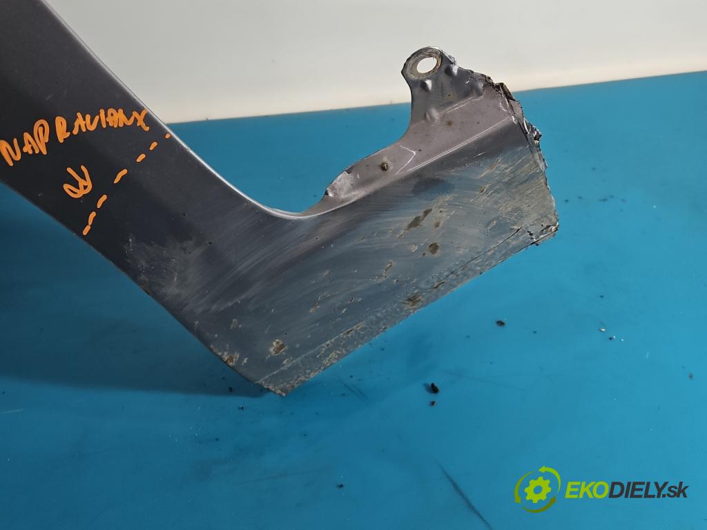 Fiat Punto Grande 1.4 8V 77 hp manual 57 kW 1368 cm3 5- blatnik přední levý  (Levý přední blatník)