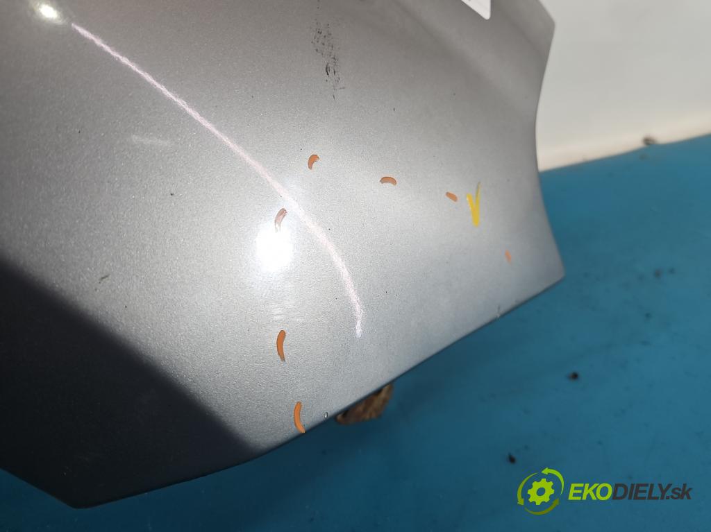 Fiat Punto Grande 1.4 8V 77 HP manual 57 kW 1368 cm3 5- blatník predné pravý (Kľučka dverí ostatné)
