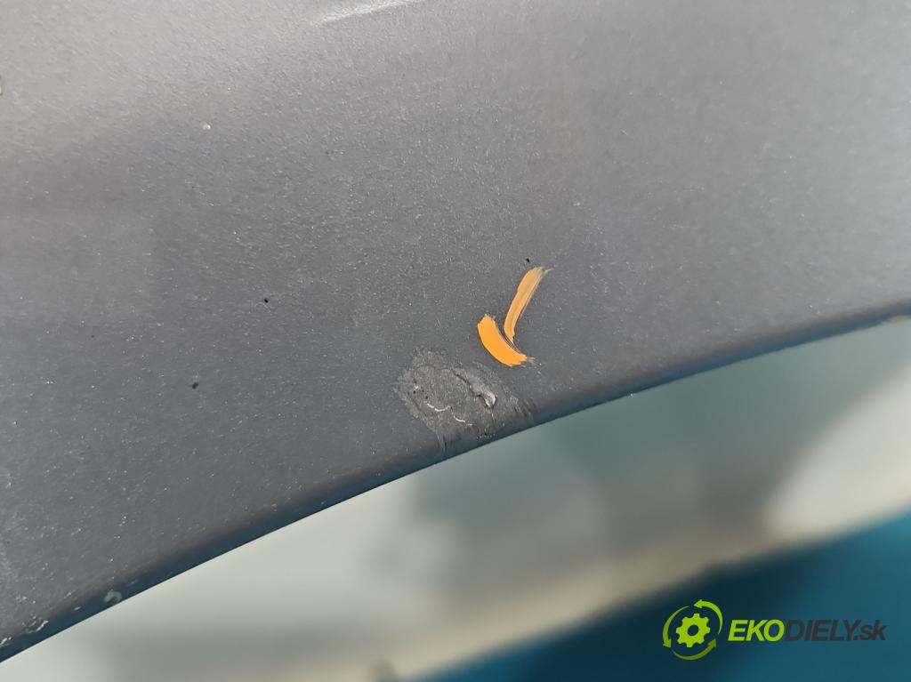 Fiat Punto Grande 1.4 8V 77 HP manual 57 kW 1368 cm3 5- blatník predné pravý (Kľučka dverí ostatné)
