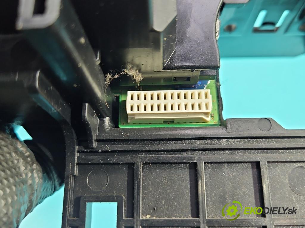 Ford Galaxy Mk2 2006-2015 2.0 TDCI 140 HP manual 103 kW 1999 cm3 5- prepínač komplex: 6G9T-13335-BC (Prepínacie páčky pod volantom)