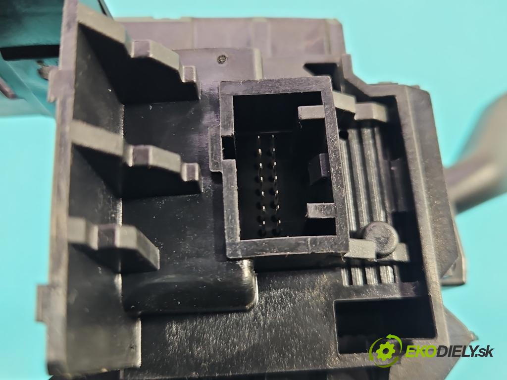 Ford Galaxy Mk2 2006-2015 2.0 TDCI 140 HP manual 103 kW 1999 cm3 5- prepínač komplex: 6G9T-13335-BC (Prepínacie páčky pod volantom)