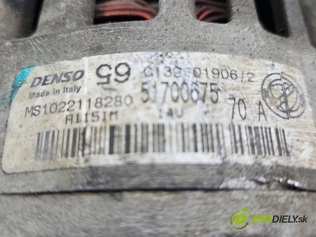 Fiat Punto Grande 1.4 8V 77 HP manual 57 kW 1368 cm3 5- Alternator 51700675 (Alternátor)