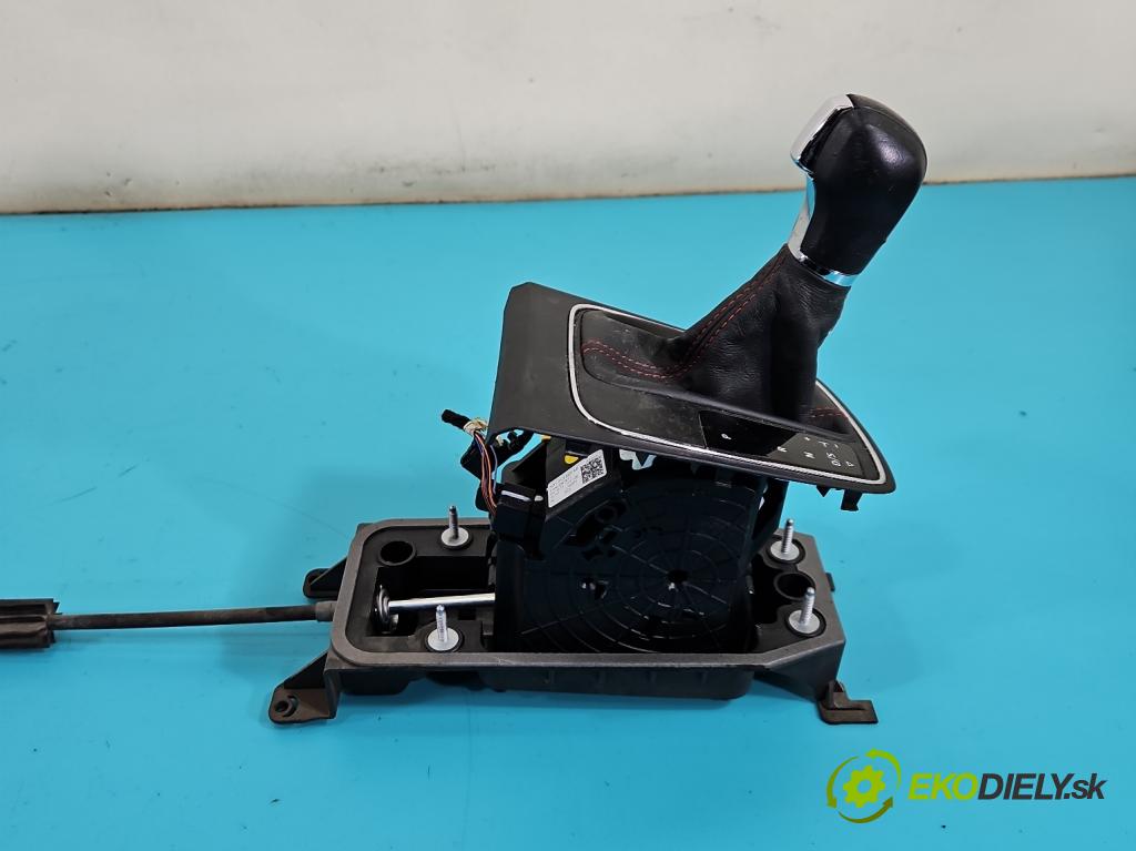 Seat Leon III 2012-2020 2.0 tdi 150 HP automatic 110 kW 1968 cm3 5- Páka: Změny: stupeň,rýchlosť 5Q1713023AB (Rýchlostná páka (kulisa))