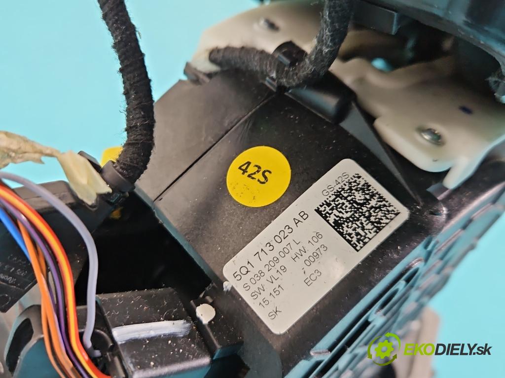 Seat Leon III 2012-2020 2.0 tdi 150 HP automatic 110 kW 1968 cm3 5- Páka: Změny: stupeň,rýchlosť 5Q1713023AB (Rýchlostná páka (kulisa))