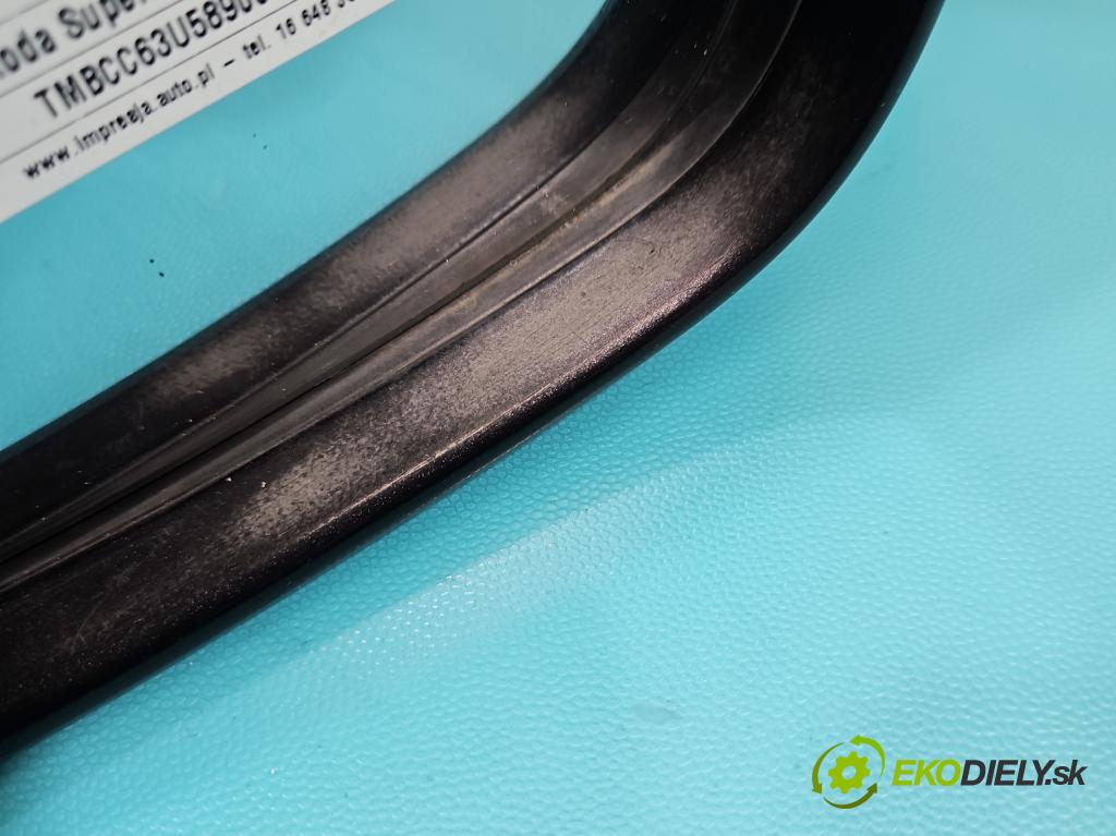 Skoda Superb I 2001-2008 1.9 tdi 116 hp manual 85 kW 1896 cm3 4- zpětné zrcátko levé  (Klika dveří ostatní)