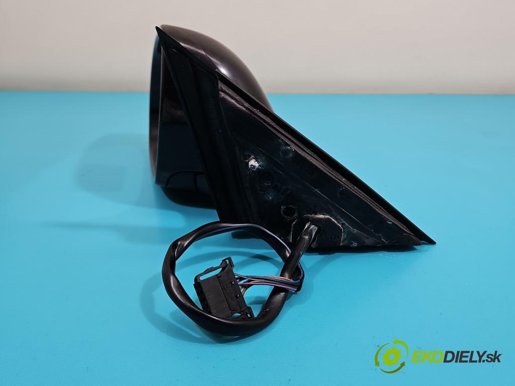 Skoda Superb I 2001-2008 1.9 tdi 116 hp manual 85 kW 1896 cm3 4- zpětné zrcátko levé  (Klika dveří ostatní)