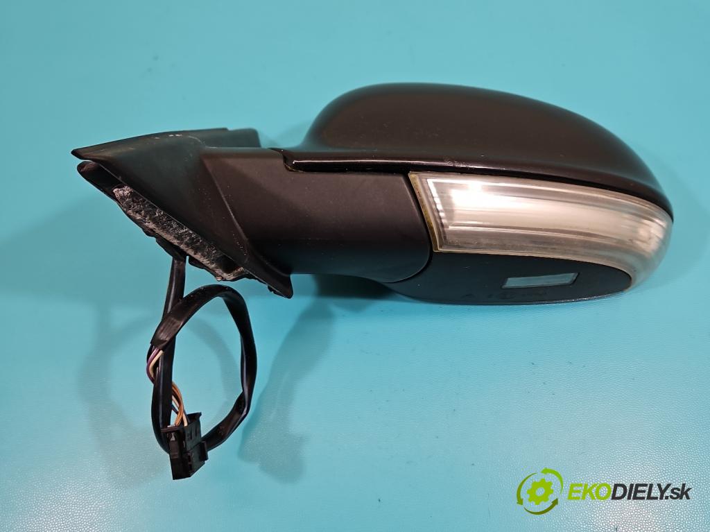 Skoda Superb I 2001-2008 1.9 tdi 116 hp manual 85 kW 1896 cm3 4- zpětné zrcátko levé  (Klika dveří ostatní)