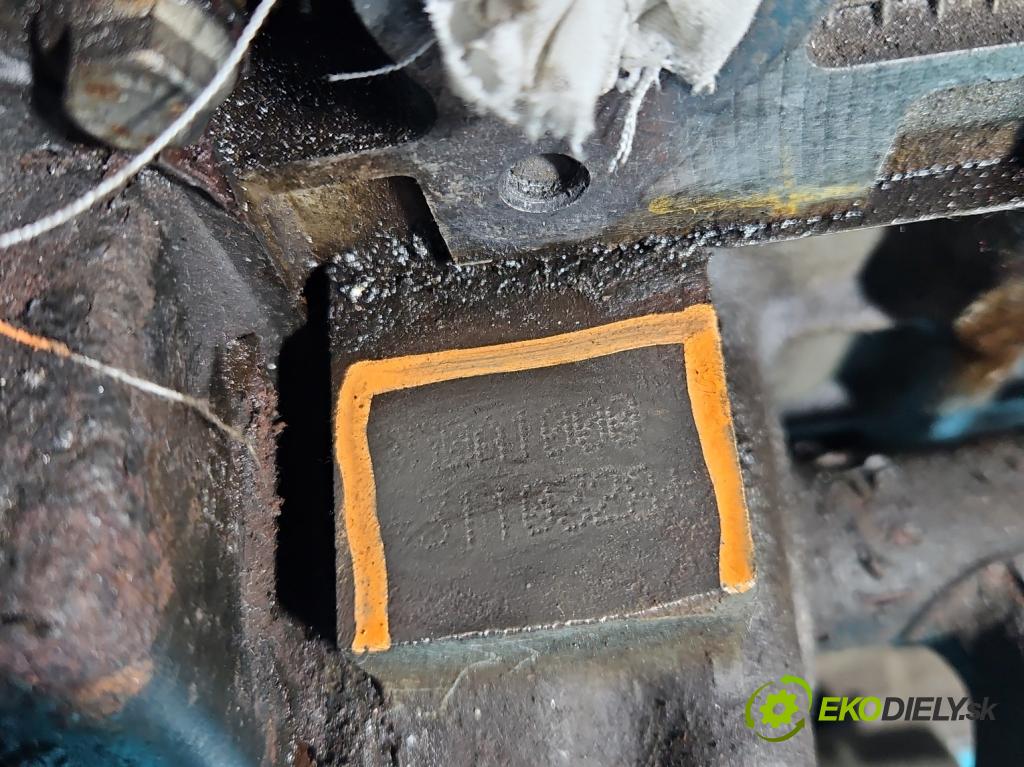 Fiat Punto Grande 1.4 8V 77 hp manual 57 kW 1368 cm3 5- motor benzín 350A1000