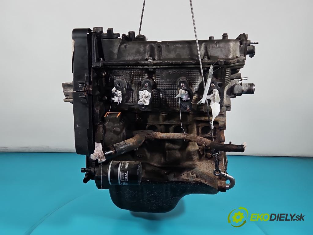 Fiat Punto Grande 1.4 8V 77 hp manual 57 kW 1368 cm3 5- motor benzín 350A1000