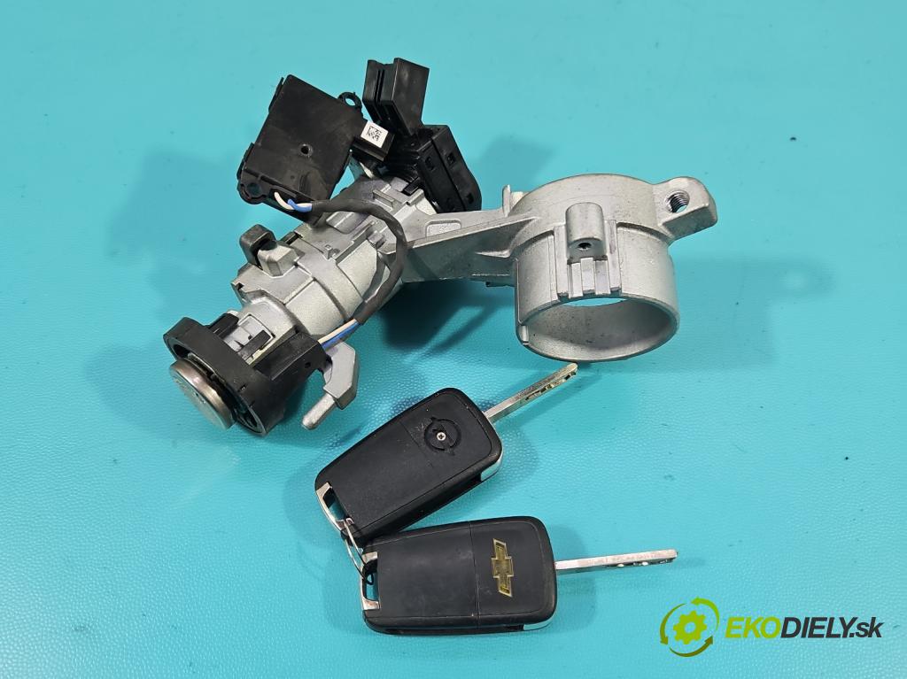 Chevrolet Orlando 2.0 VCDI 163 HP manual 120 kW 1998 cm3 5- Spínačka 20939745 (Spínacia skrinka)