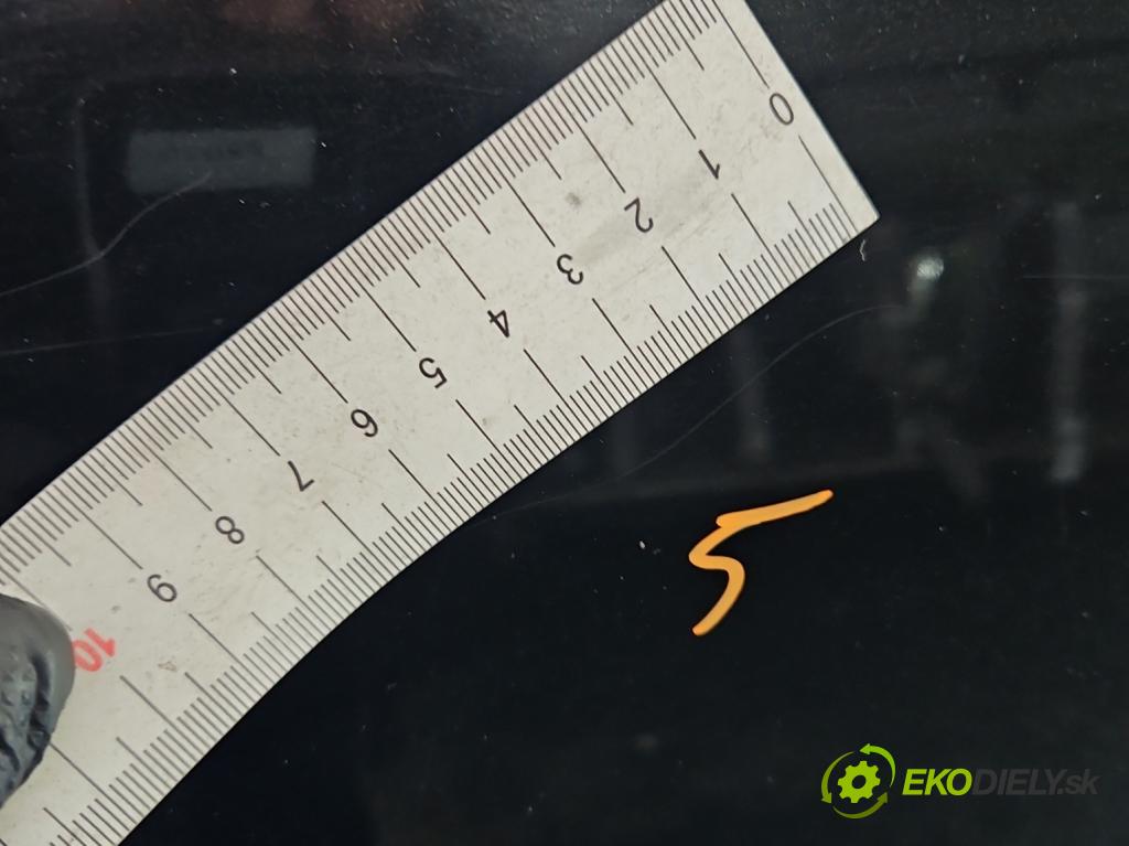 Skoda Superb I 2001-2008 1.9 tdi 116 hp manual 85 kW 1896 cm3 4- dveře zadní pravé  (Klika dveří ostatní)