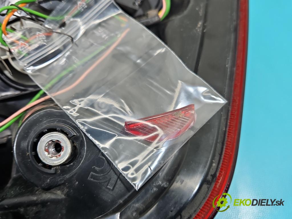 Citroen C4 Grand Picasso II 2013-2022 2.0 HDI 163 hp automatic 120 kW 1997 cm3 5- světlo zadní pravé 9816431380 (Klika dveří ostatní)